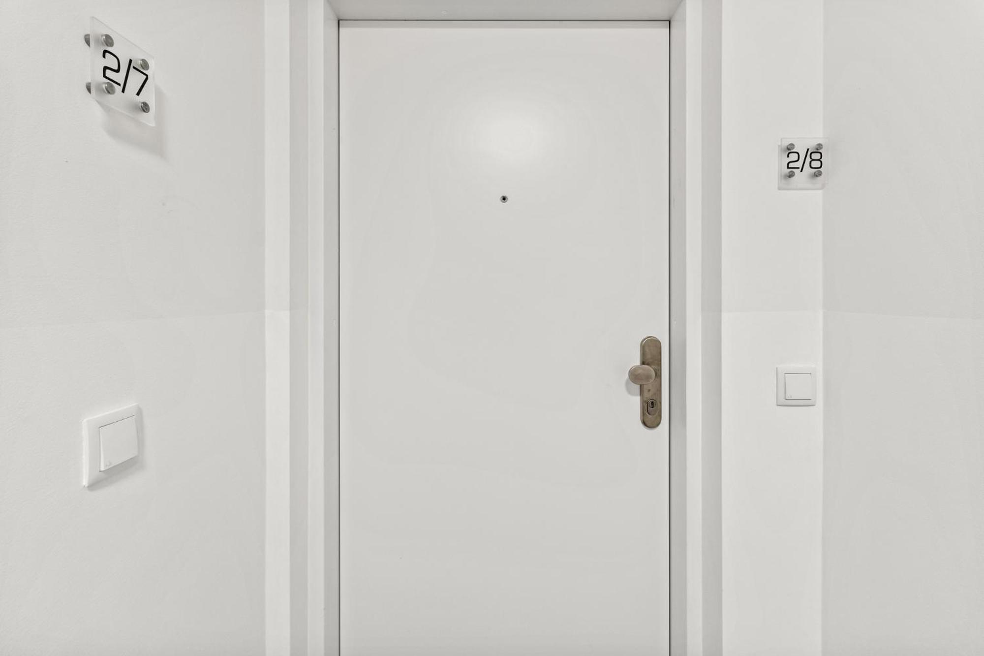 1 Min To Public Transport - 3 Min To Supermarket And Pharmacy - On-Site Parking For 19,90 Eur Wien Eksteriør billede