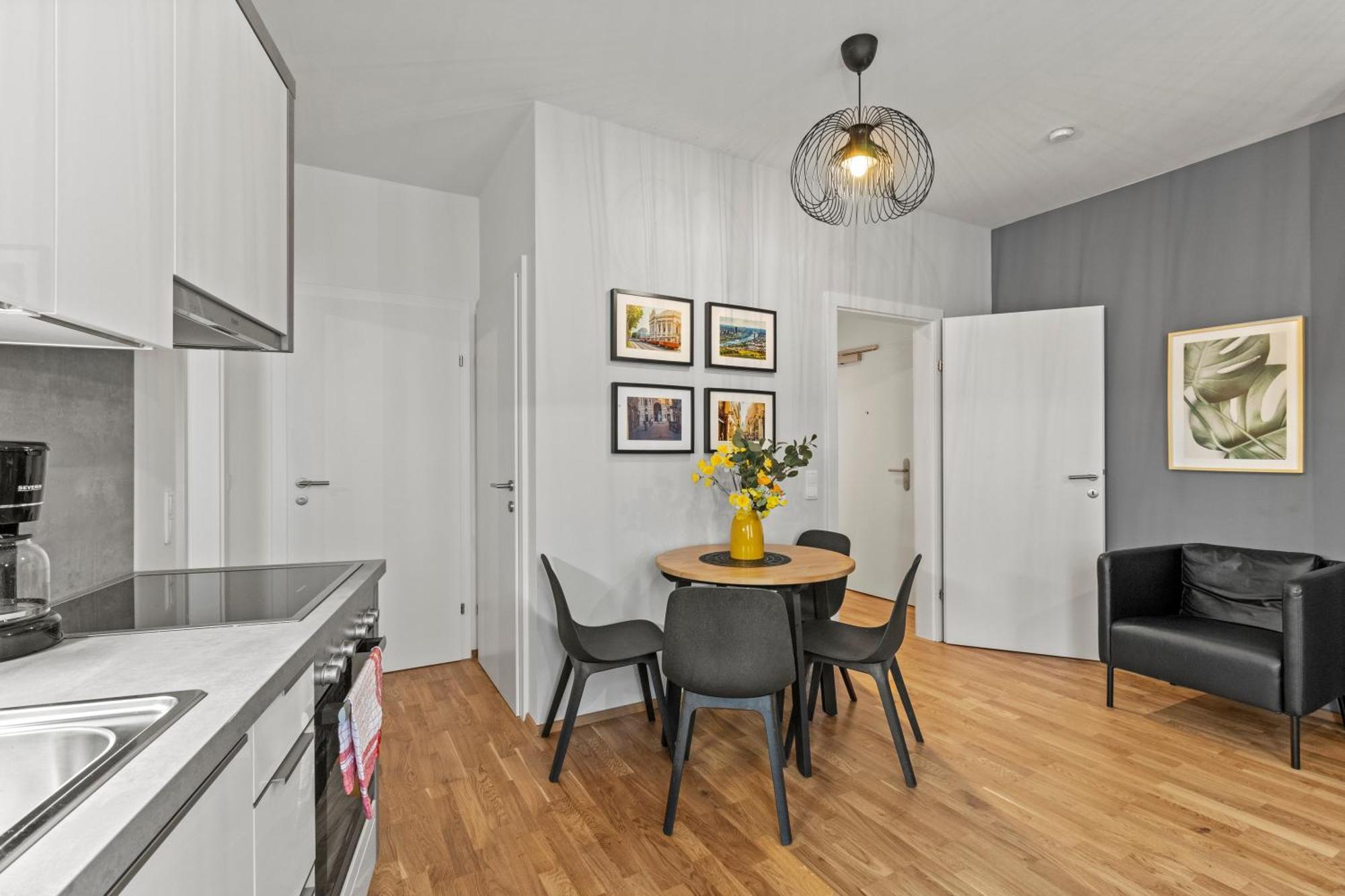 1 Min To Public Transport - 3 Min To Supermarket And Pharmacy - On-Site Parking For 19,90 Eur Wien Eksteriør billede